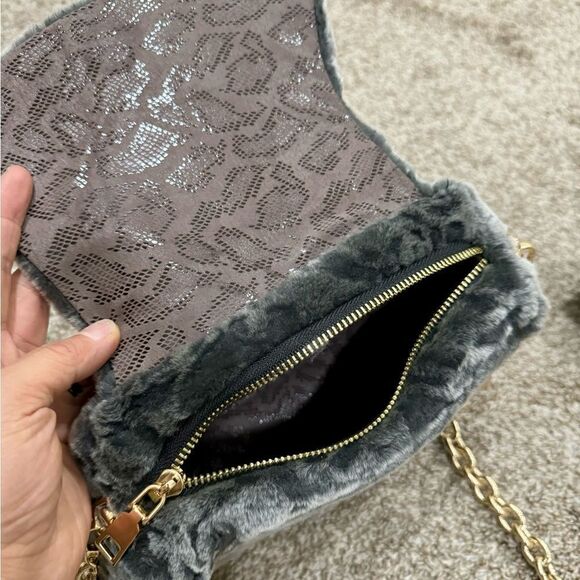 Gray Gradient Handmade Real Shearling Rose Embossed Shoulder Bag/Crossbody Bag - Picture 16 of 16